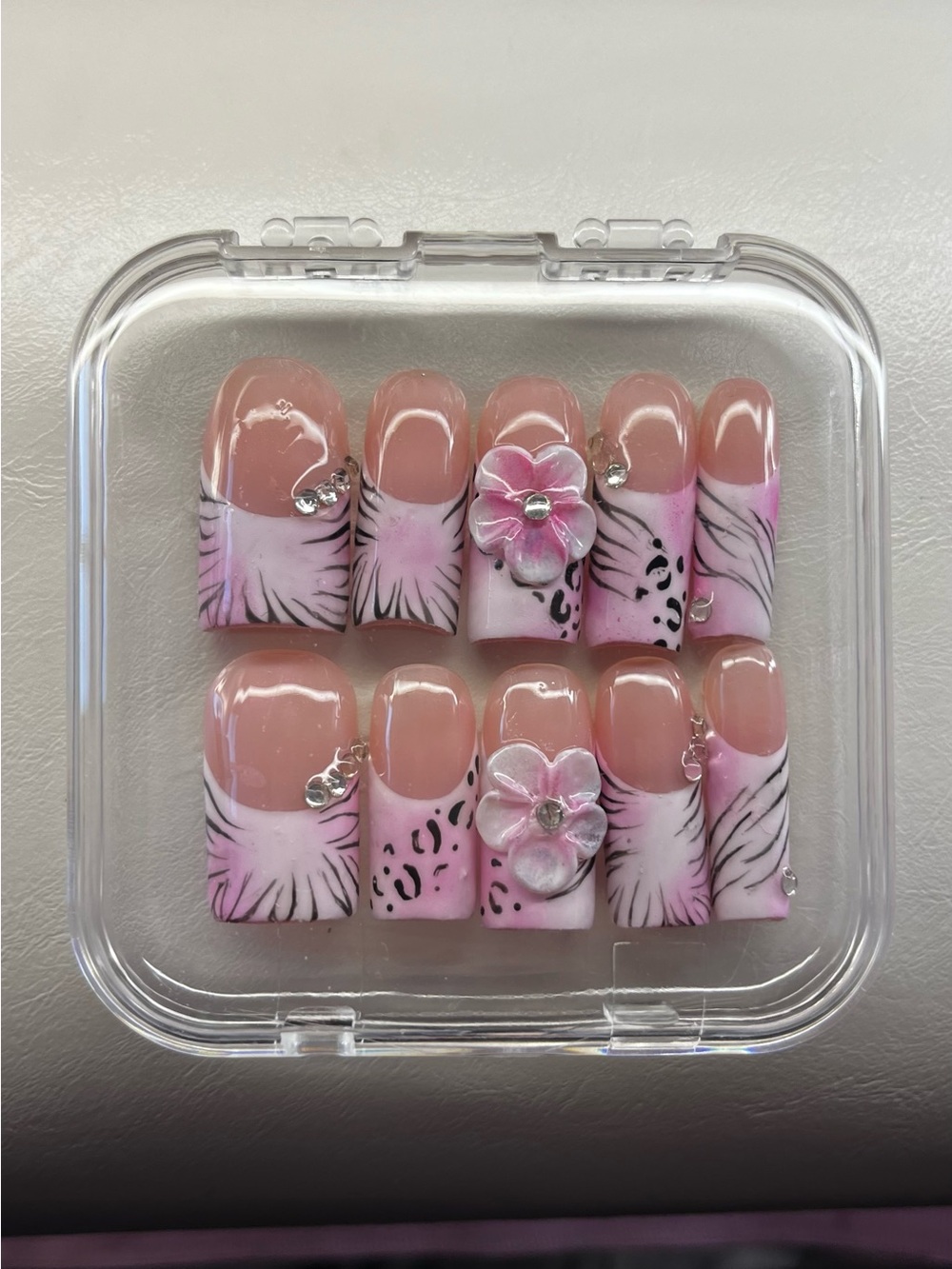 CUSTOM Press On Nails